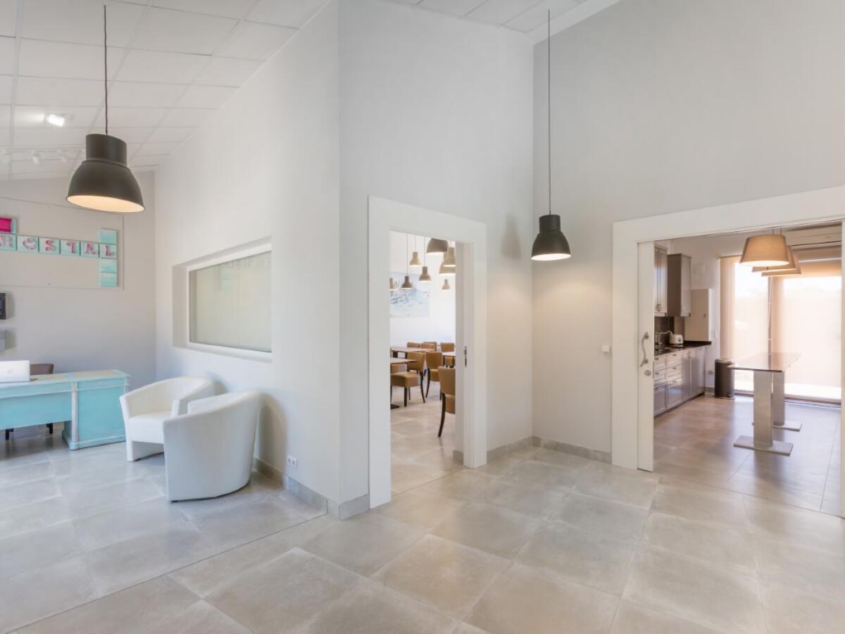 Comercial 16 Dormitorios en venta en Javea