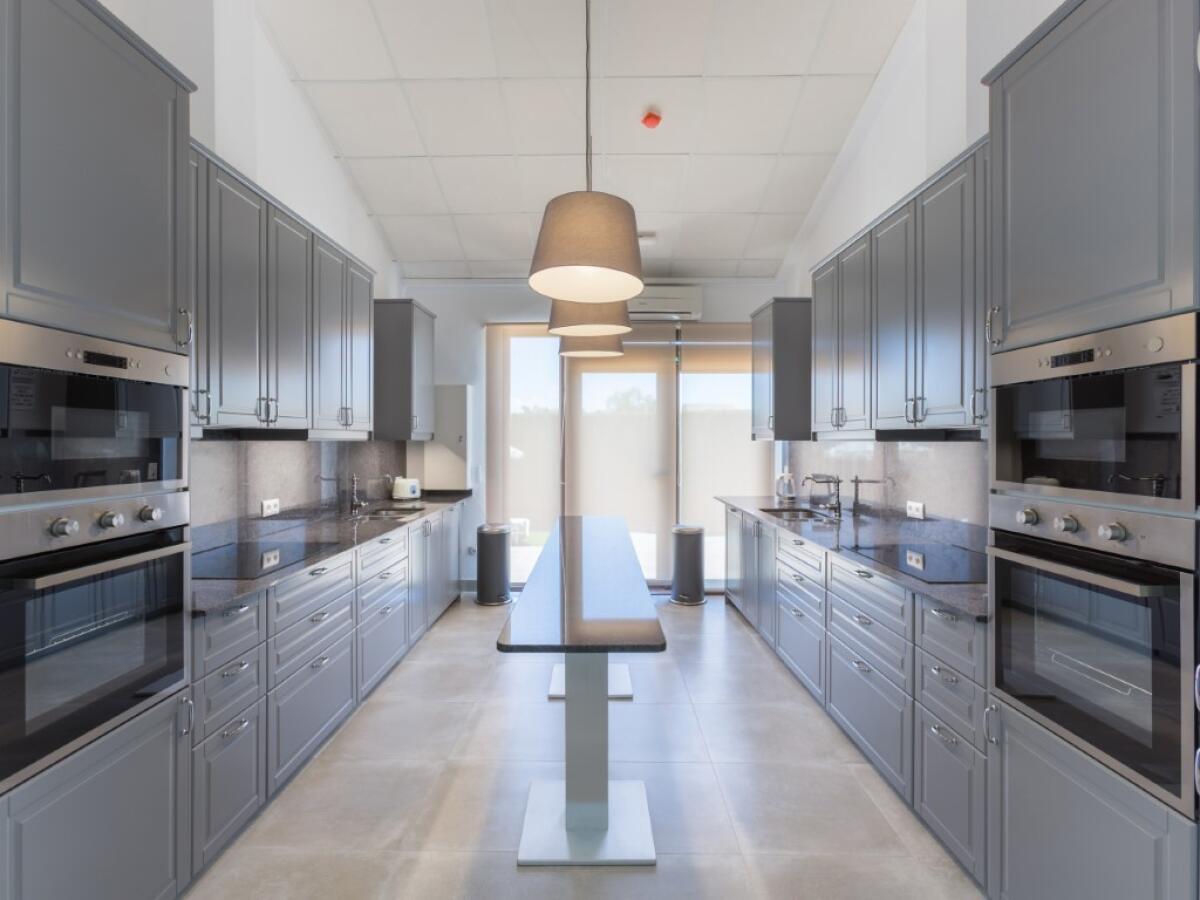 Comercial 16 Dormitorios en venta en Javea