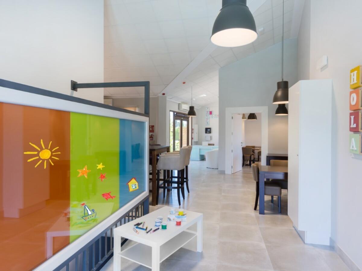 Comercial 16 Dormitorios en venta en Javea