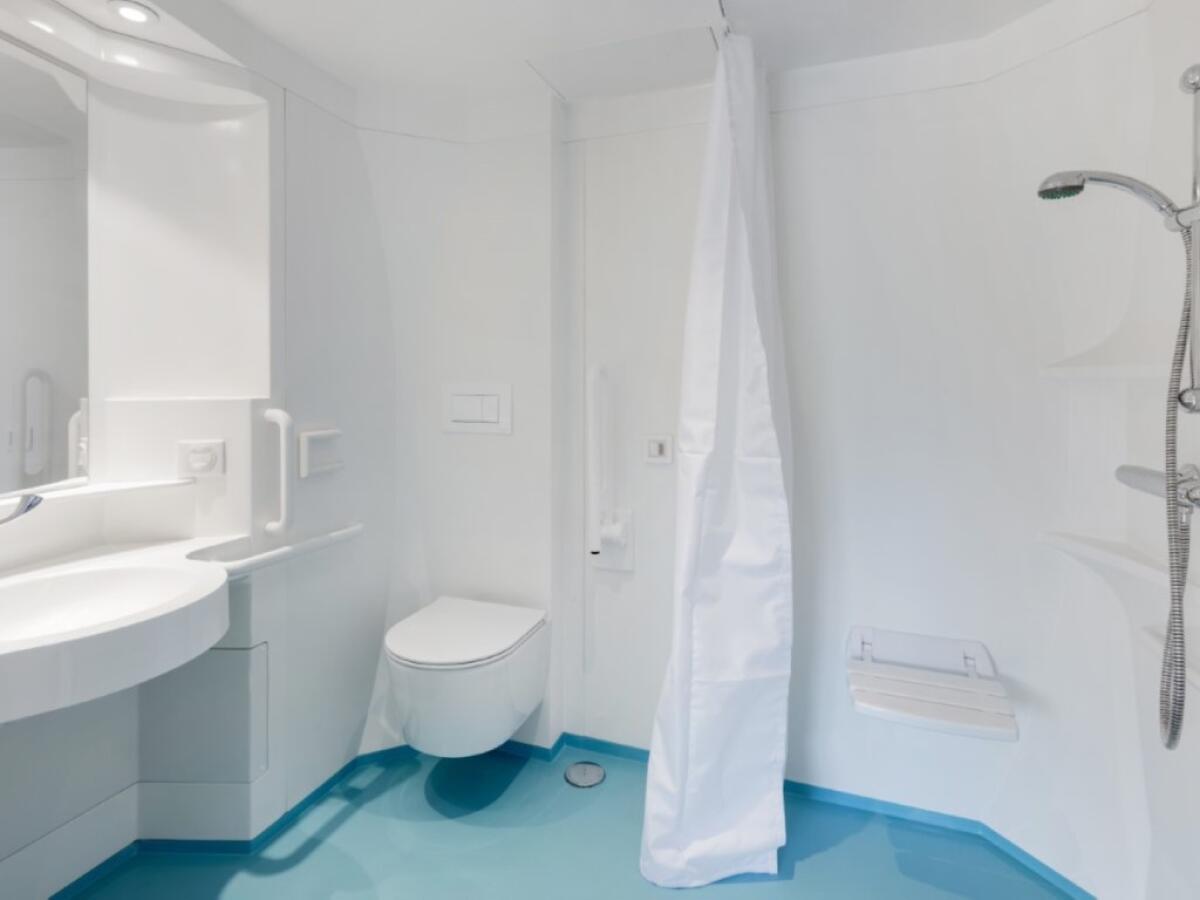Comercial 16 Dormitorios en venta en Javea