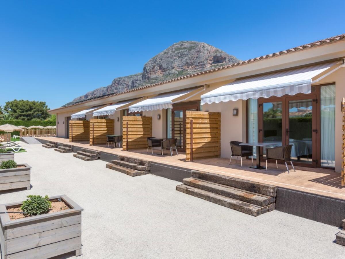 Comercial 16 Dormitorios en venta en Javea