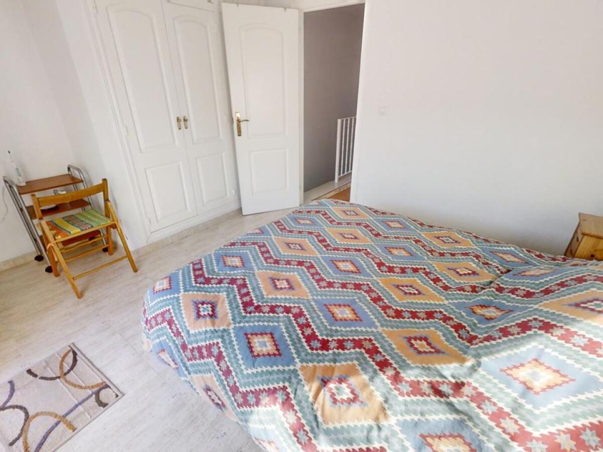 Casa adosada de 3 dormitorios cerca del centro de Denia