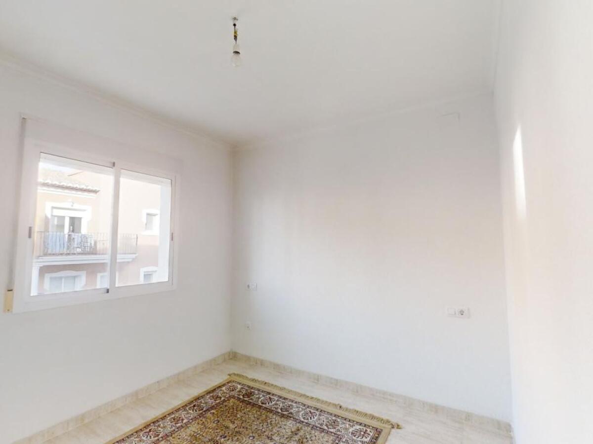 Casa adosada de 3 dormitorios cerca del centro de Denia
