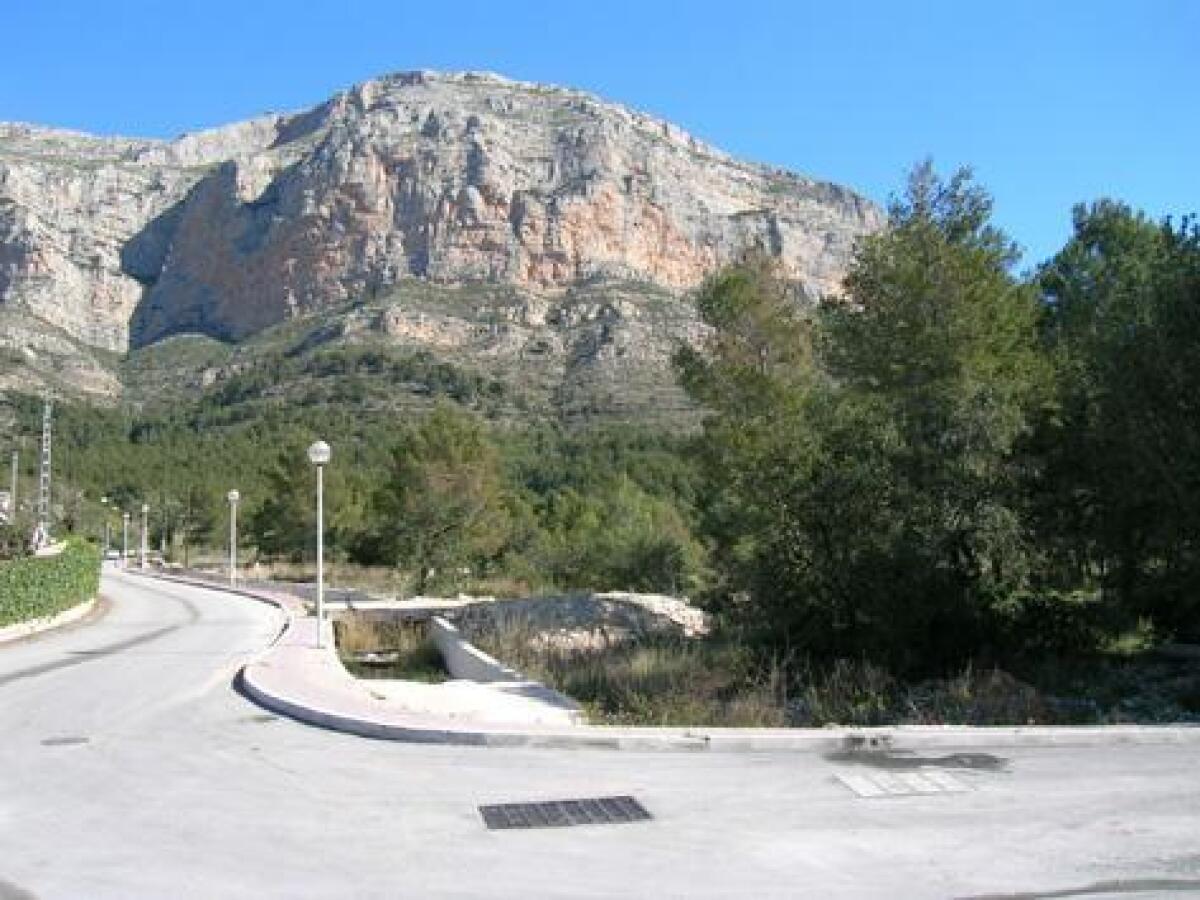 Parcela en venta en Javea Montgó