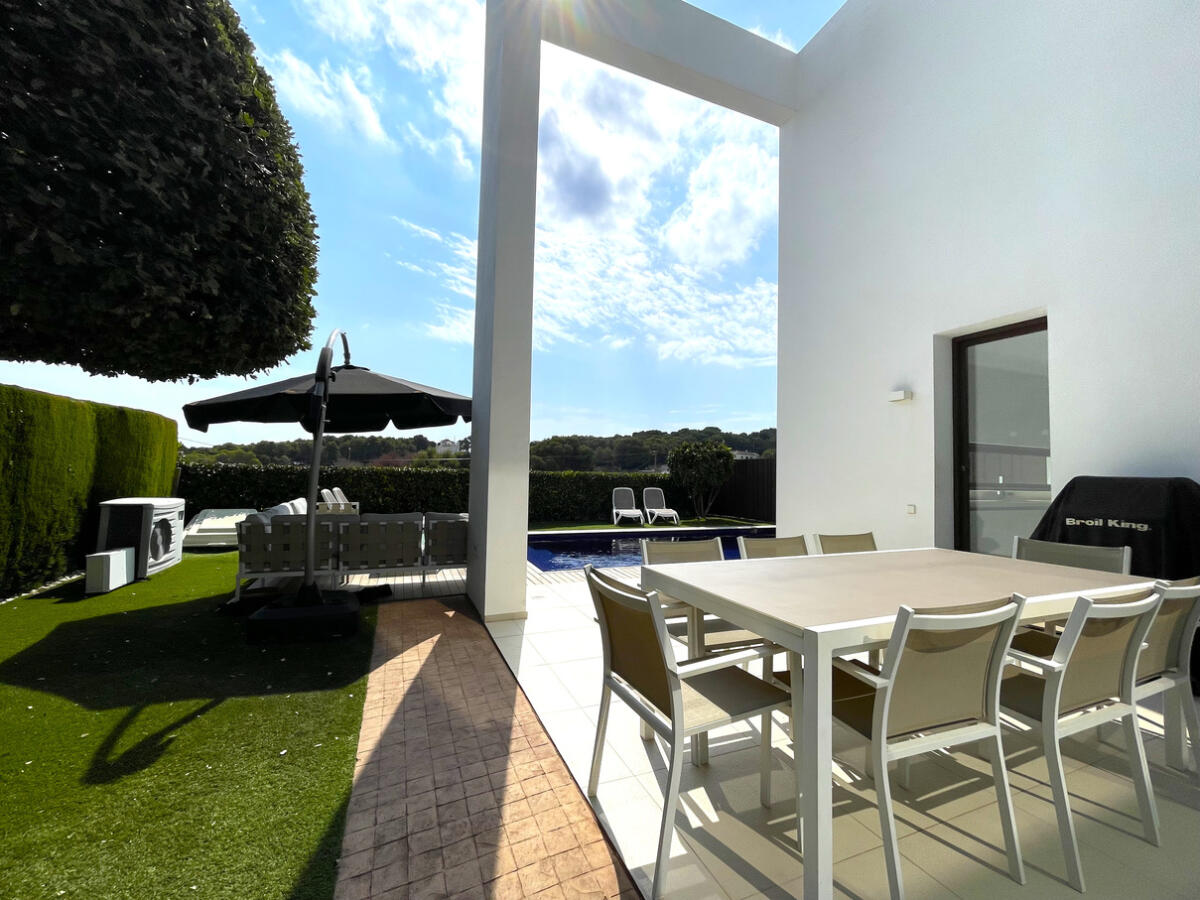 Villa 4 Dormitorios en venta en Moraira
