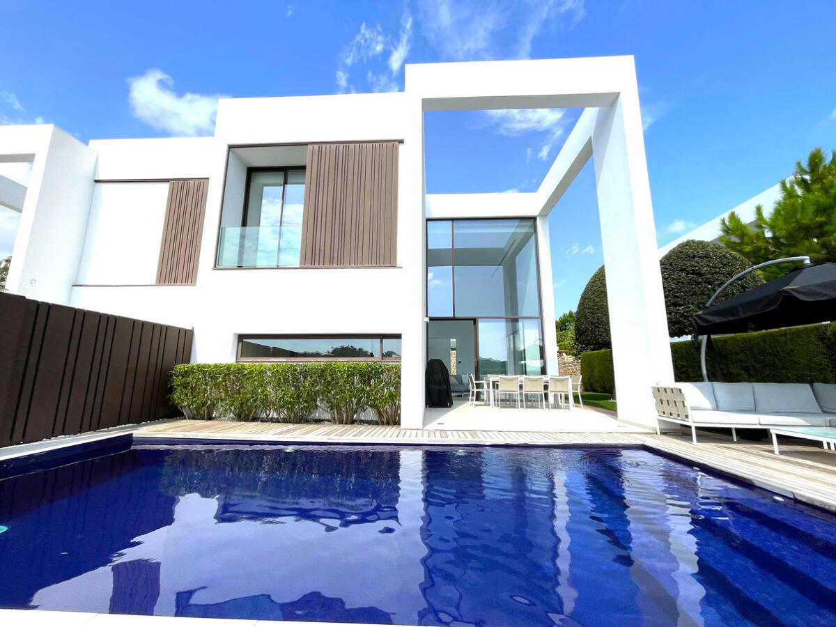Villa 4 Dormitorios en venta en Moraira