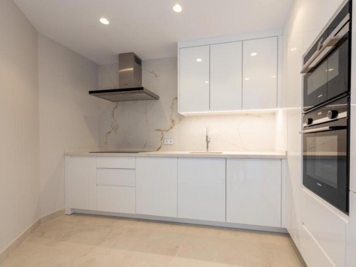 Apartamento 3 Dormitorios en venta en Benidorm Poniente Beach