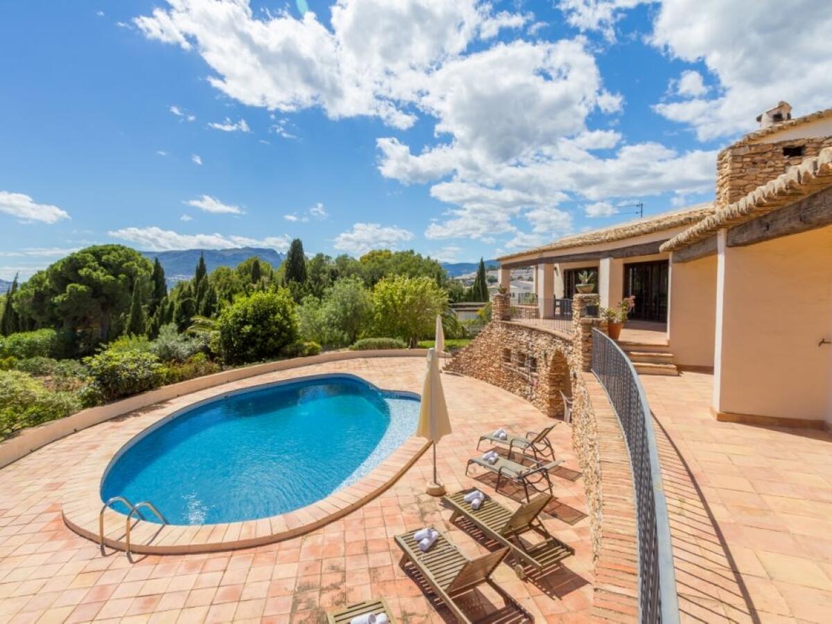 Villa 4 Dormitorios en venta en Calpe Carrio