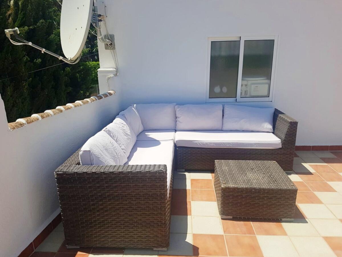 Villa 9 Dormitorios en venta en Javea