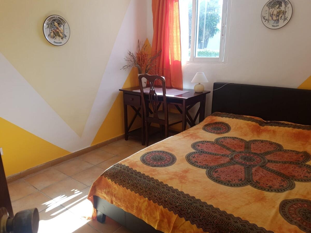Villa 9 Dormitorios en venta en Javea