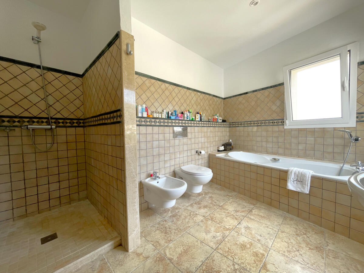 Villa 3 Dormitorios en venta en Moraira
