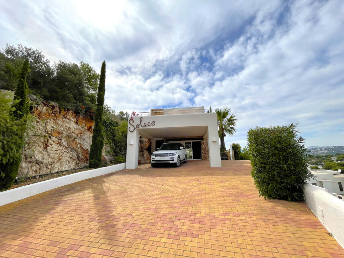 Villa 3 Dormitorios en venta en Moraira
