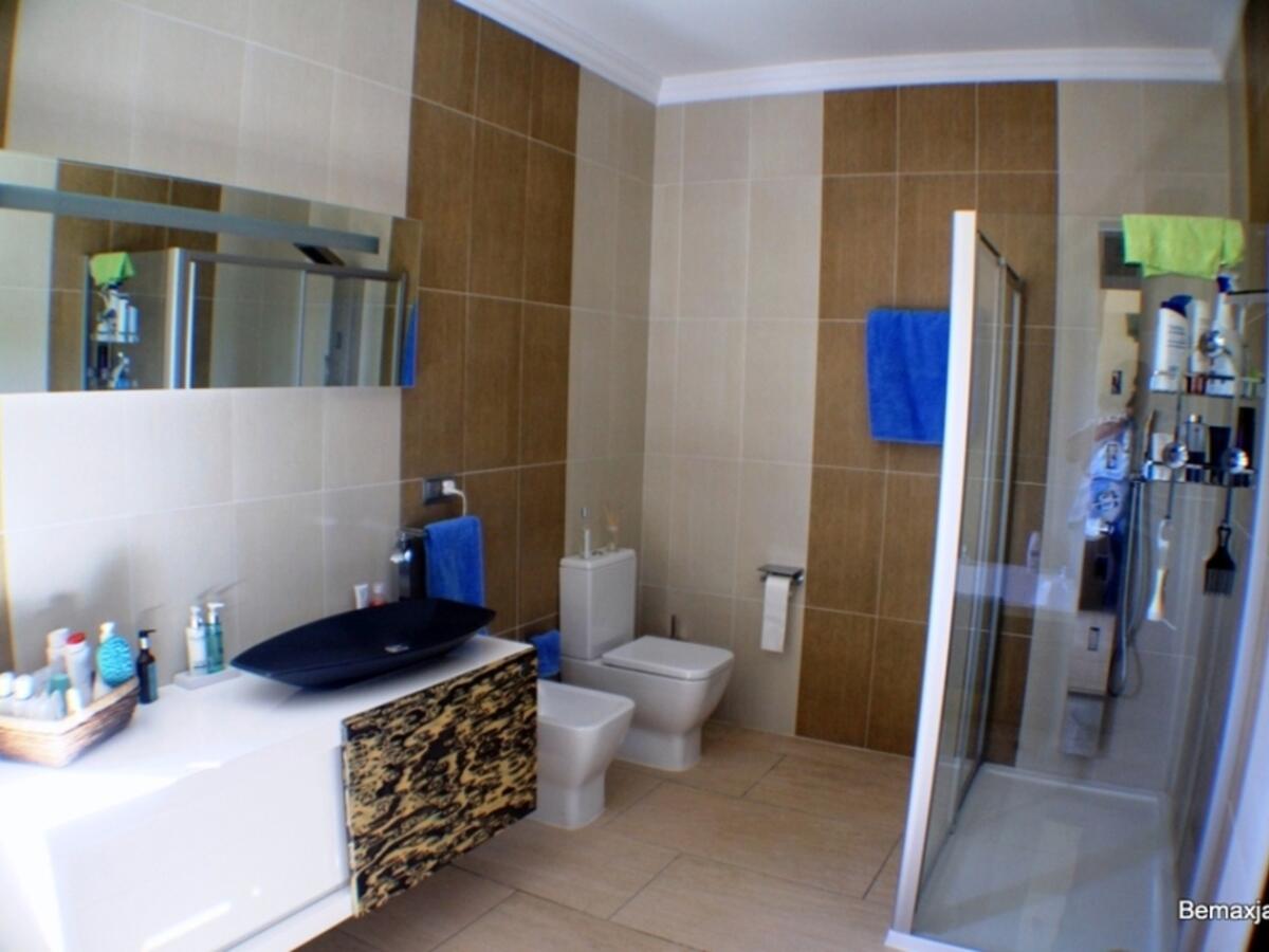 Villa 5 Dormitorios en venta en Javea