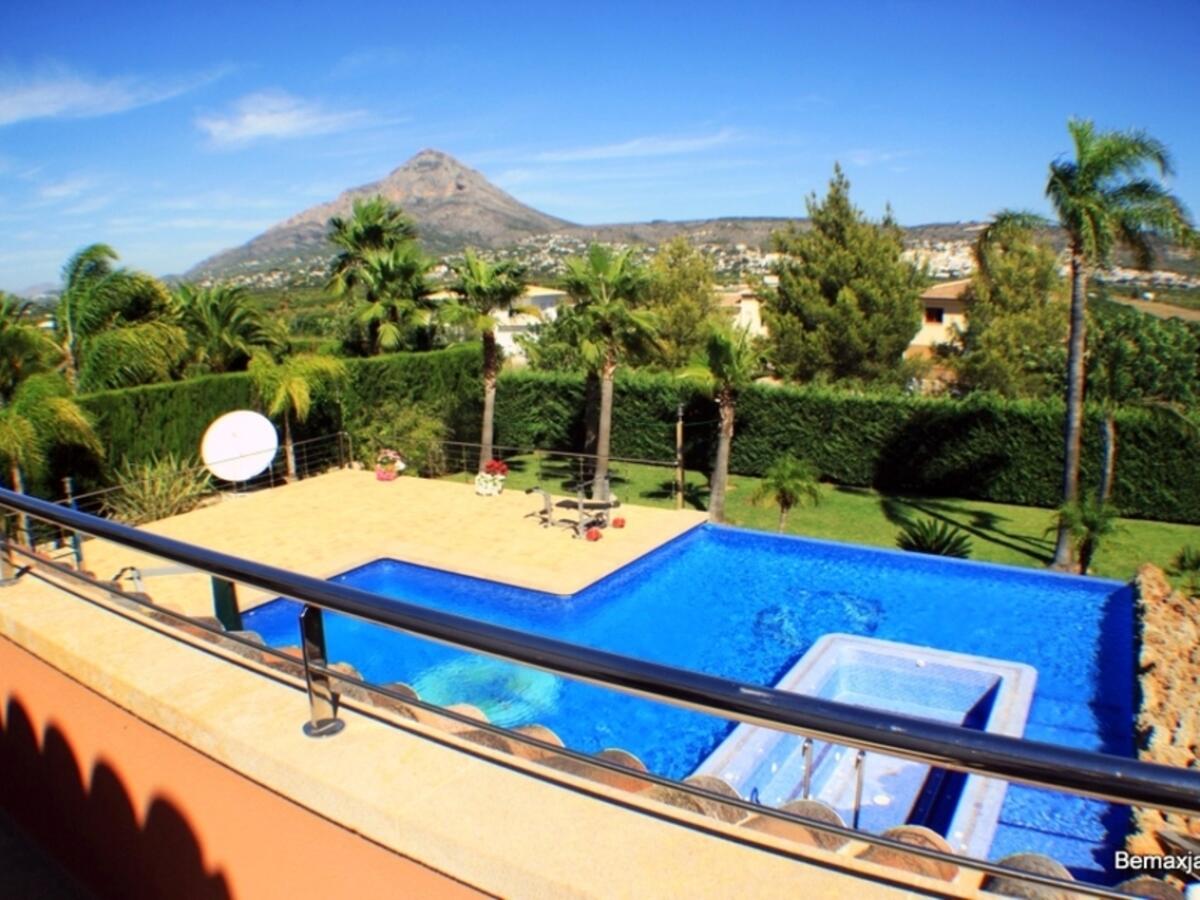 Villa 5 Dormitorios en venta en Javea