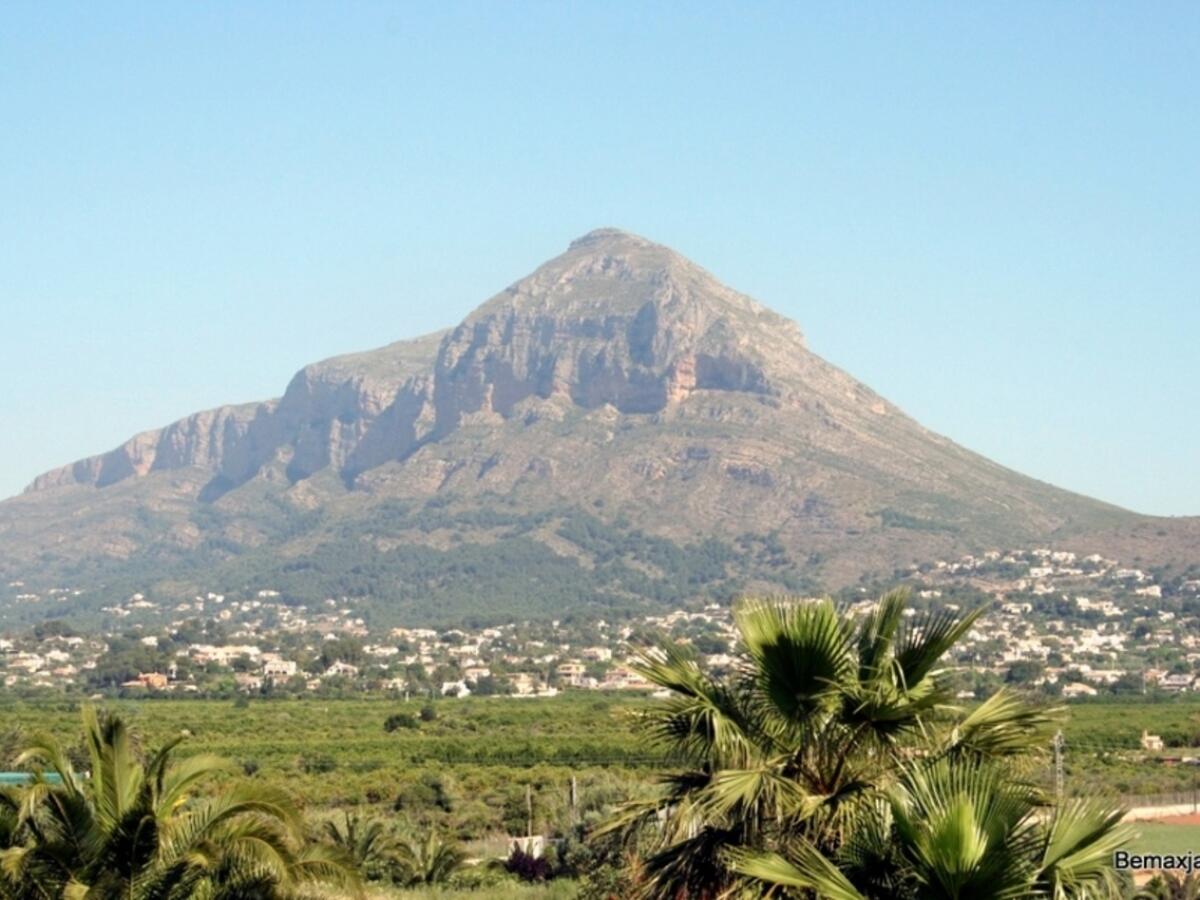 Villa 5 Dormitorios en venta en Javea
