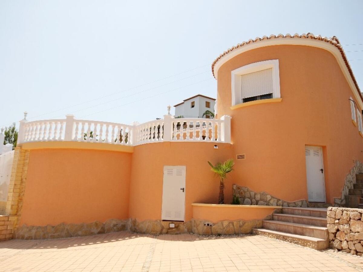 Villa 3 Dormitorios en venta en Javea Granadella