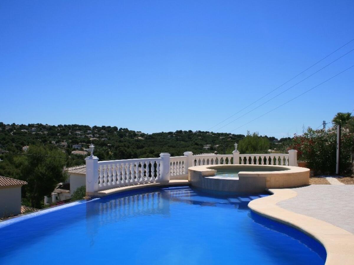 Villa 3 Dormitorios en venta en Javea Granadella