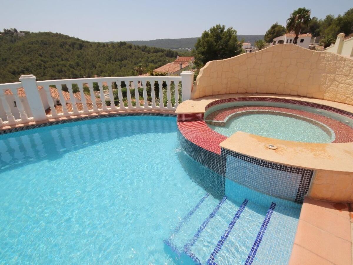 Villa 3 Dormitorios en venta en Javea Adsubia-Rebaldí
