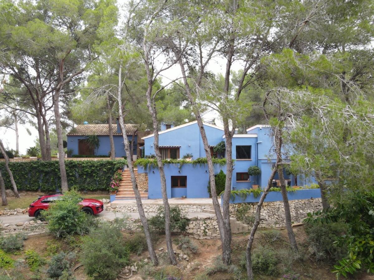 Villa 6 Dormitorios en venta en Denia