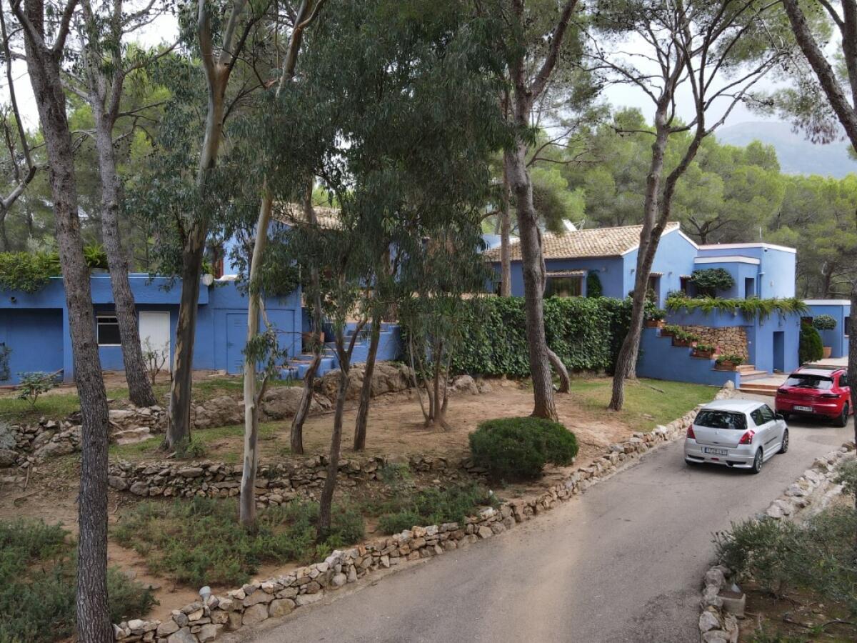Villa 6 Dormitorios en venta en Denia