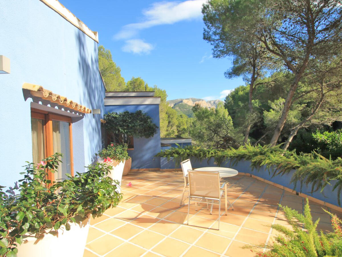 Villa 6 Dormitorios en venta en Denia