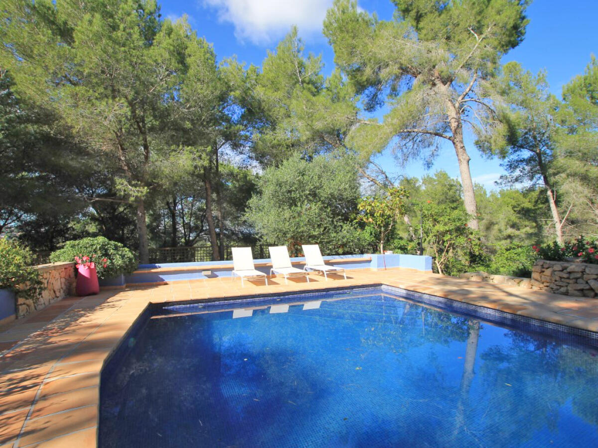 Villa 6 Dormitorios en venta en Denia