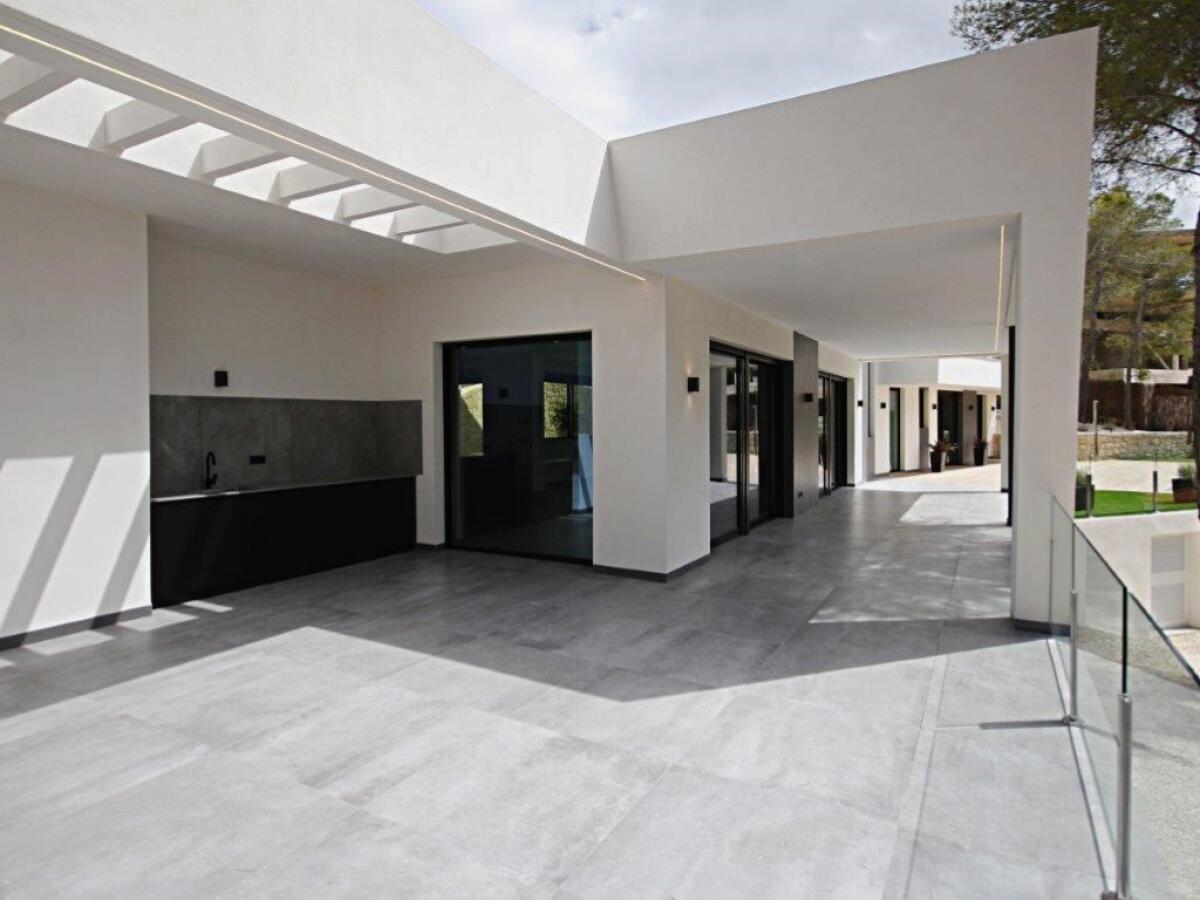 Villa 4 Dormitorios en venta en Altea