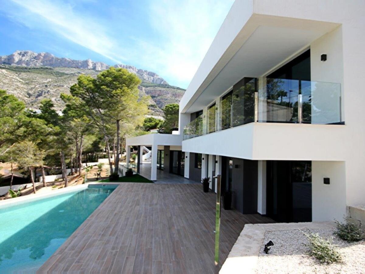 Villa 4 Dormitorios en venta en Altea