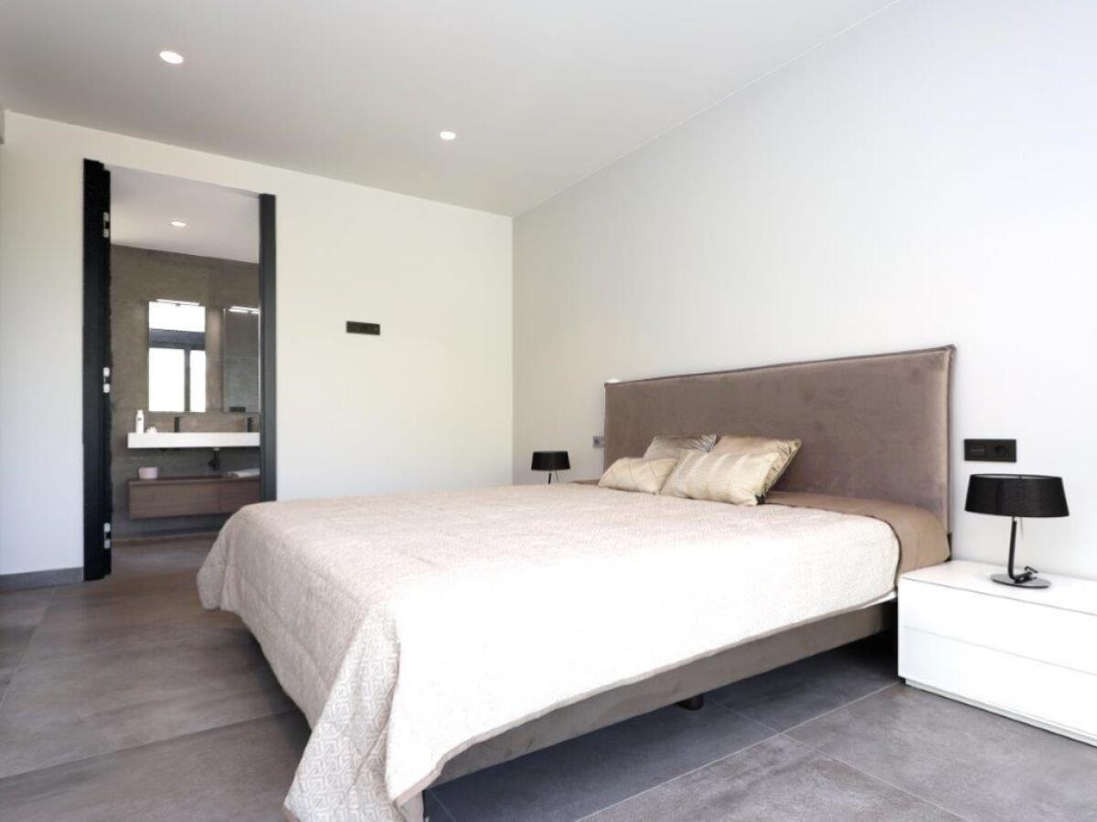 Villa 4 Dormitorios en venta en Altea