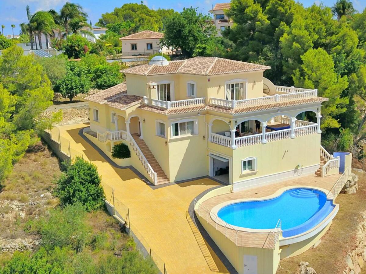 Villa 4 Dormitorios en venta en Javea