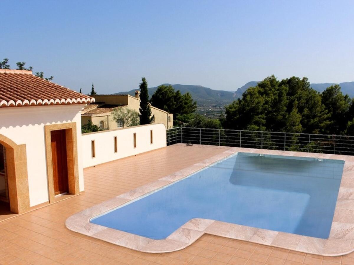 Villa 6 Dormitorios en venta en Javea