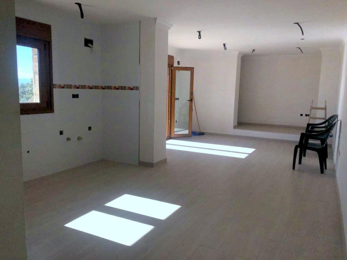 Villa 6 Dormitorios en venta en Javea