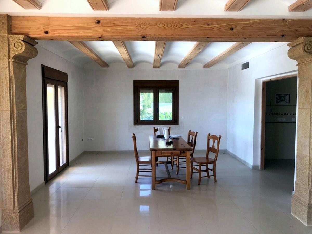 Villa 6 Dormitorios en venta en Javea