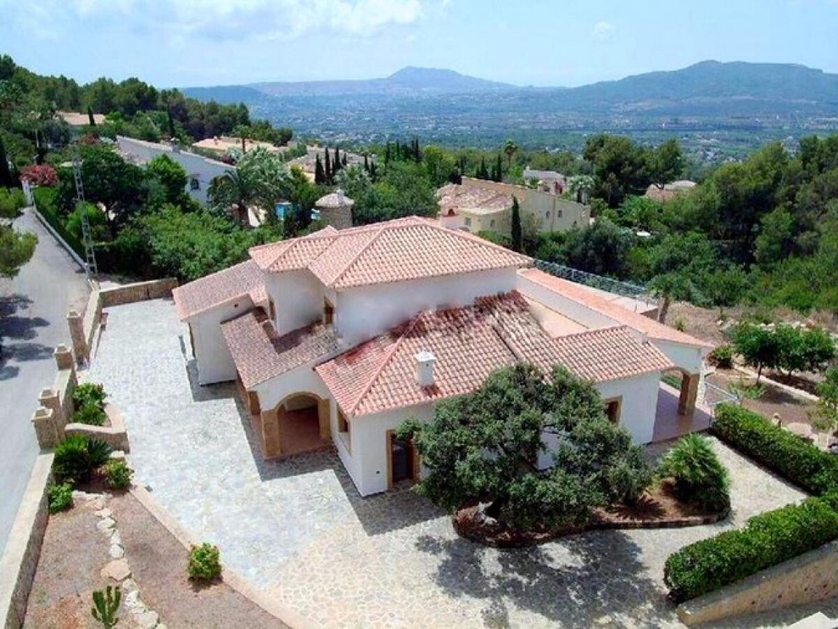 Villa 6 Dormitorios en venta en Javea