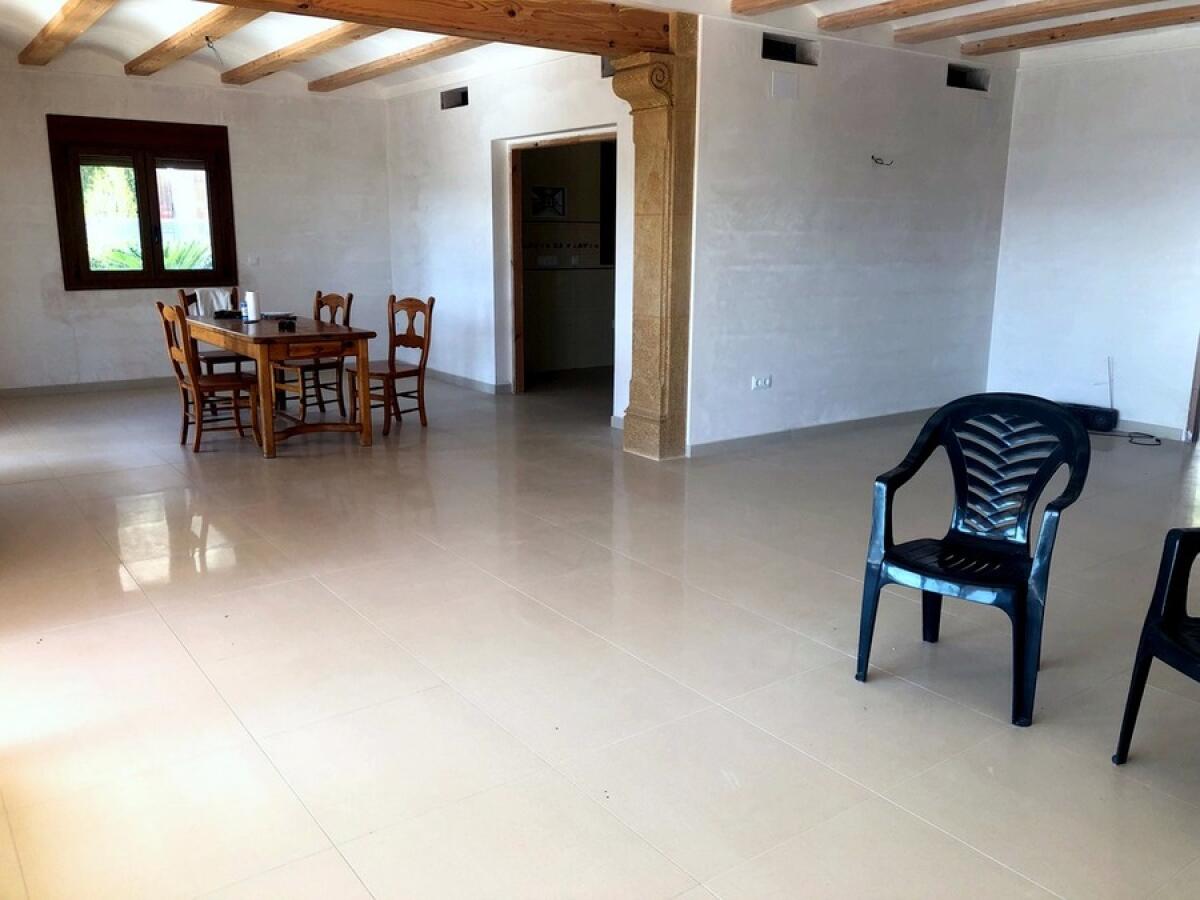 Villa 6 Dormitorios en venta en Javea