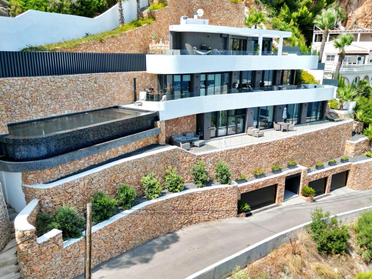Villa 3 Dormitorios en venta en Javea Ambolo