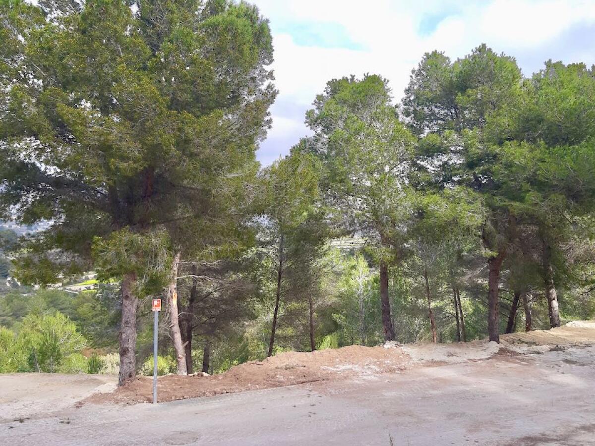 Parcela en venta en Moraira Benimeit