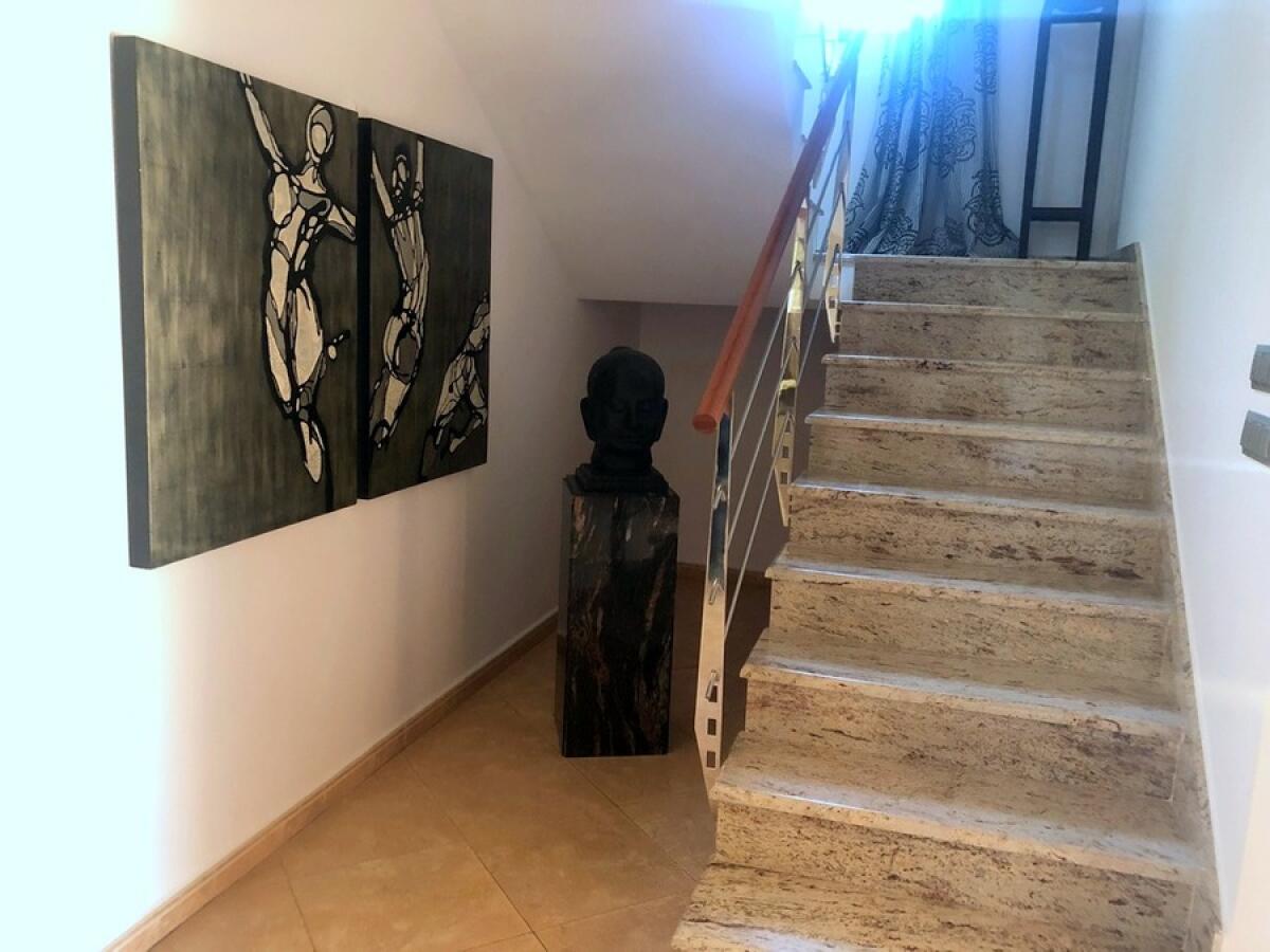 Villa 4 Dormitorios en venta en Javea
