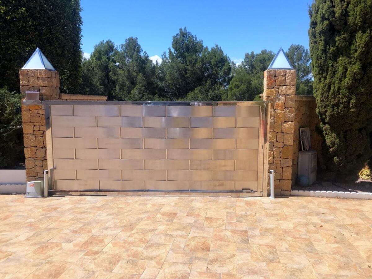 Villa 4 Dormitorios en venta en Javea