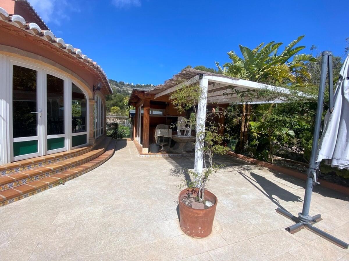 Villa 5 Dormitorios en venta en Javea