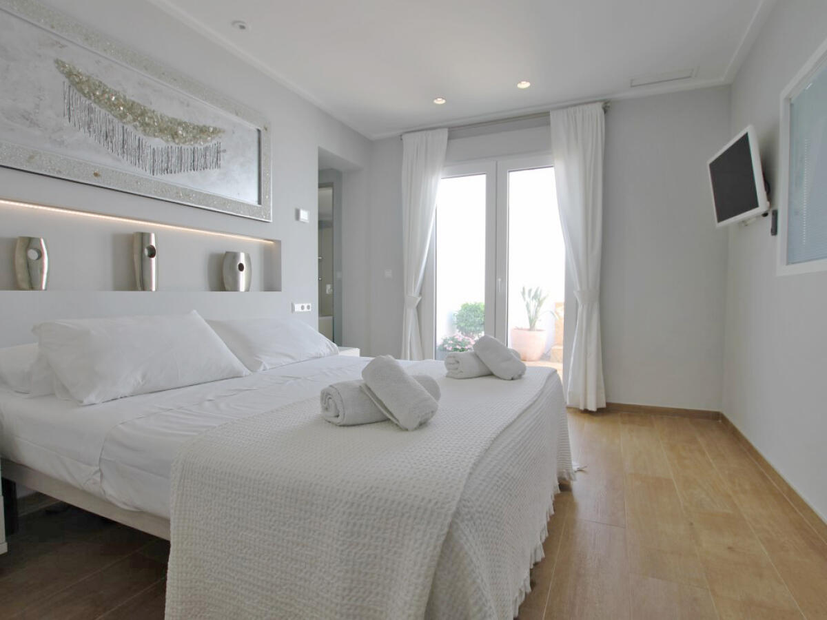 Villa 3 Dormitorios en venta en Denia