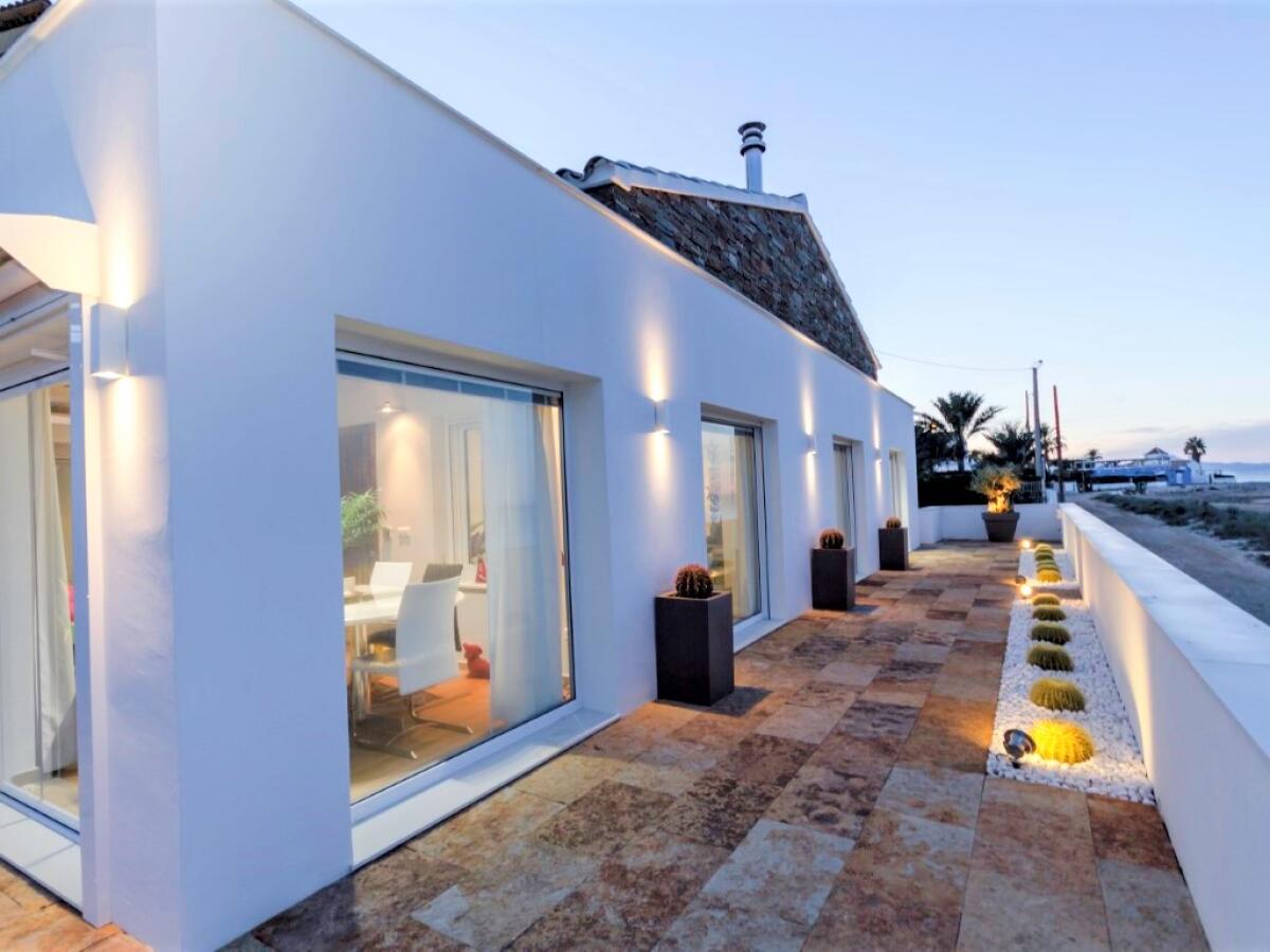 Villa 3 Dormitorios en venta en Denia