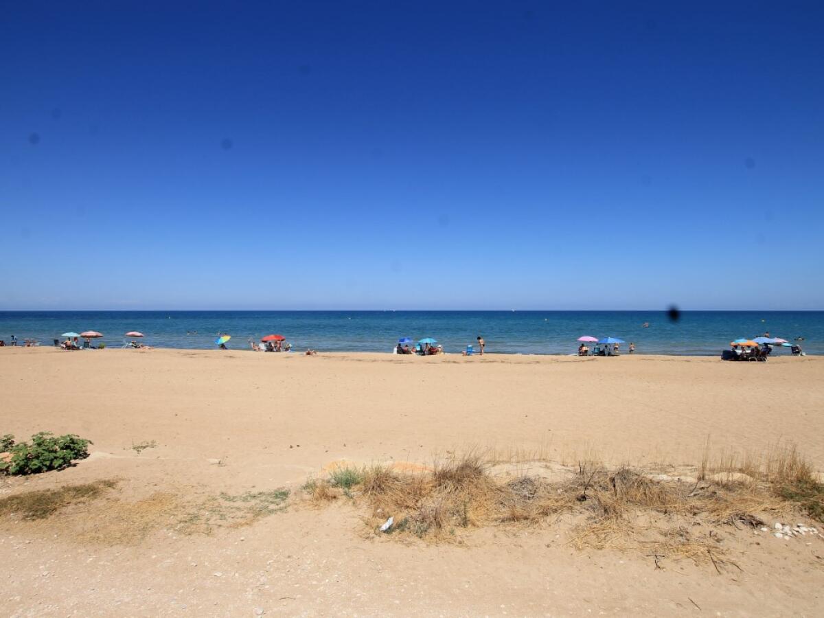 Villa 3 Dormitorios en venta en Denia