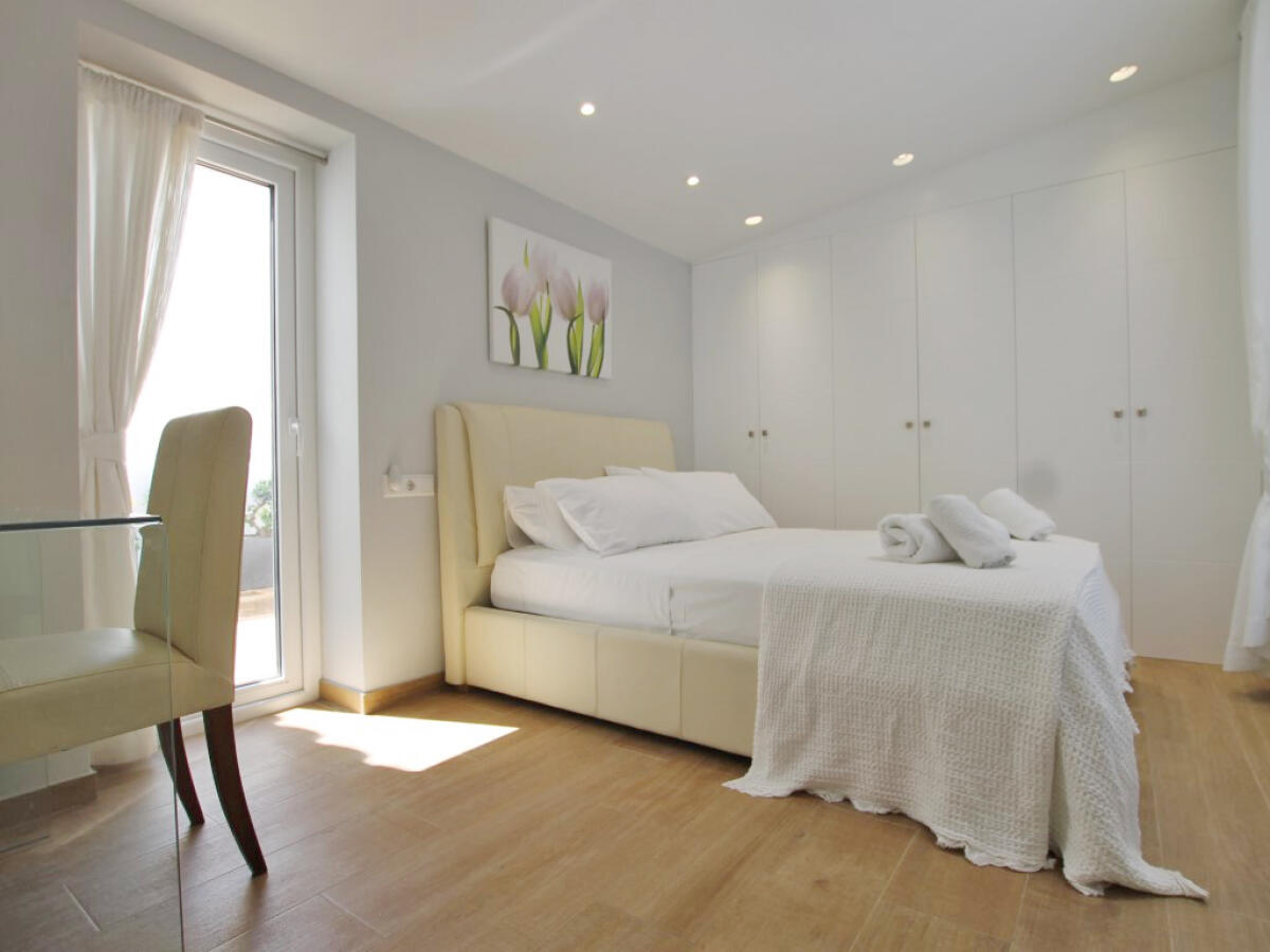 Villa 3 Dormitorios en venta en Denia
