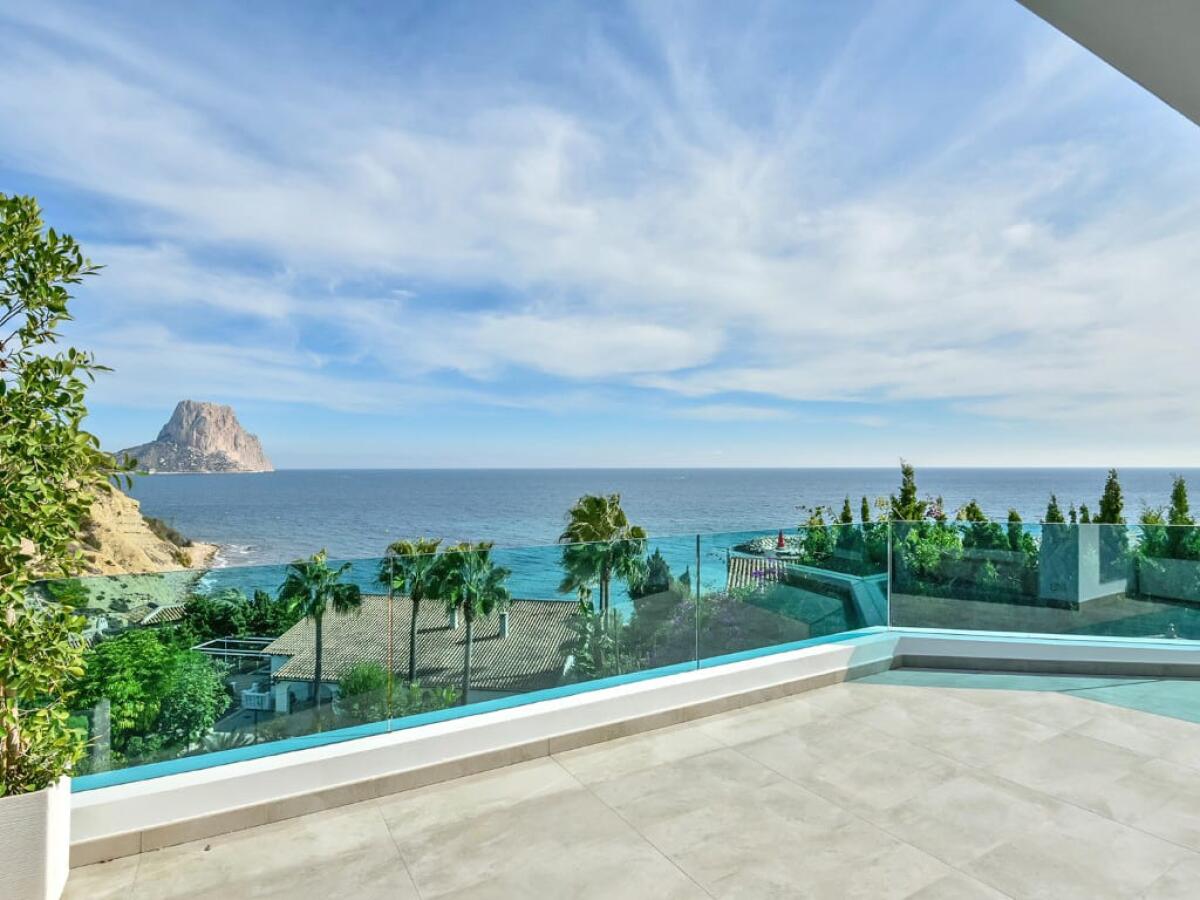 Villa 3 Dormitorios en venta en Calpe