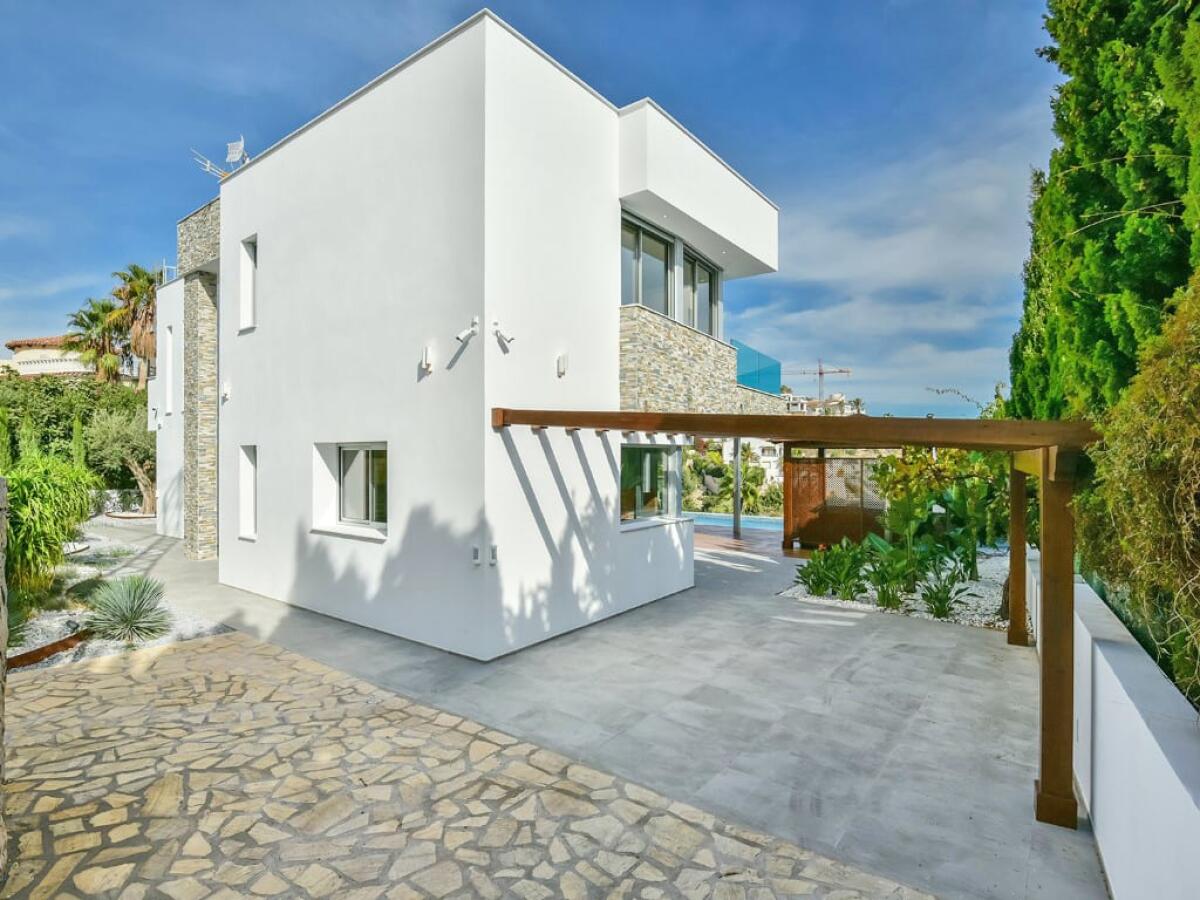 Villa 3 Dormitorios en venta en Calpe
