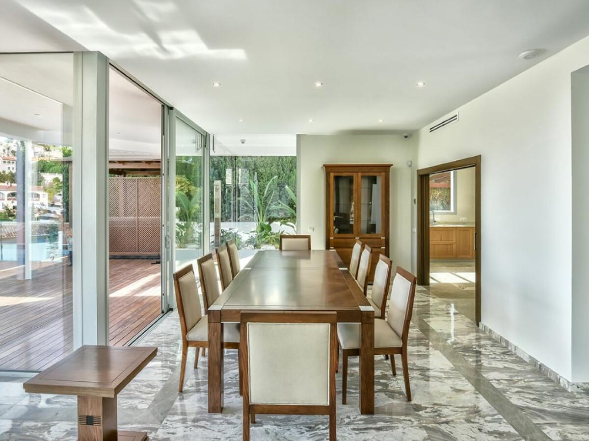 Villa 3 Dormitorios en venta en Calpe