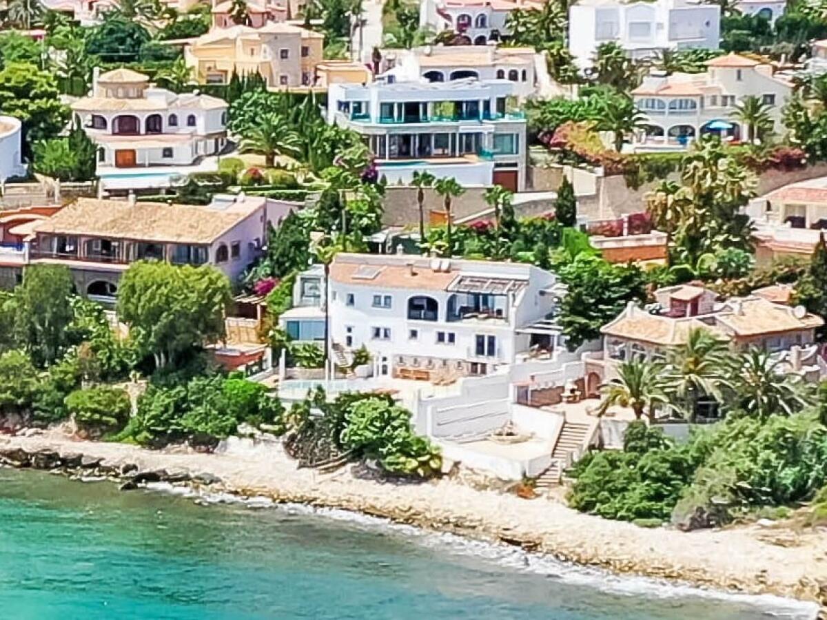 Villa 3 Dormitorios en venta en Calpe