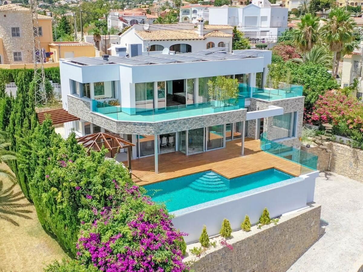 Villa 3 Dormitorios en venta en Calpe