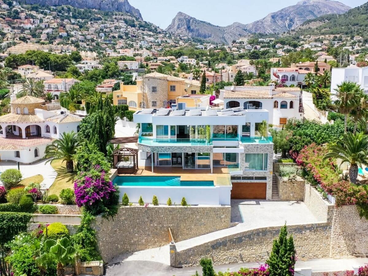 Villa 3 Dormitorios en venta en Calpe